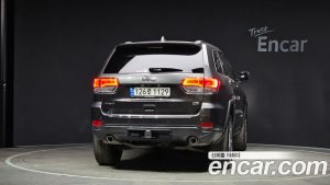 Jeep Cherokee 3.6 Overland 2021 года из Южной Кореи