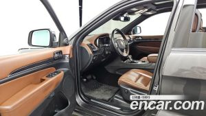 Jeep Cherokee 3.6 Overland 2021 года из Южной Кореи