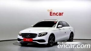 Mercedes-Benz E-Class E250 Avantgarde 2020 года из Южной Кореи