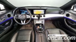 Mercedes-Benz E-Class E250 Avantgarde 2020 года из Южной Кореи