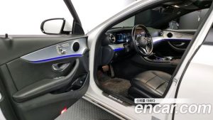 Mercedes-Benz E-Class E250 Avantgarde 2020 года из Южной Кореи