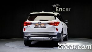 Kia Seltos Бензин 1.6 Turbo 2WD 2020 года из Южной Кореи
