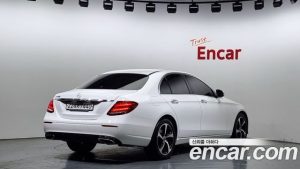 Mercedes-Benz E-Class E250 Avantgarde 2020 года из Южной Кореи