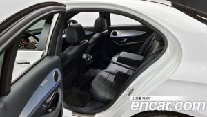 Mercedes-Benz E-Class E250 Avantgarde 2020 года из Южной Кореи