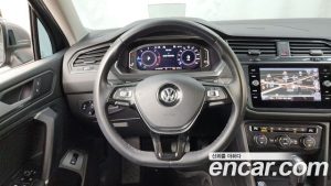 Volkswagen Tiguan 2.0 TDI Prestige 2020 года из Южной Кореи
