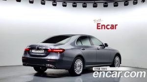 Mercedes-Benz E-Class E250 Exclusive 2021 года из Южной Кореи