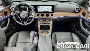 Mercedes-Benz E-Class E250 Exclusive 2021 года из Южной Кореи