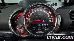 Mini Clubman JCW 2020 года из Южной Кореи