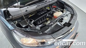 ChevroletGMDaewoo Trax 1.6 Дизель LT 2021 года из Южной Кореи