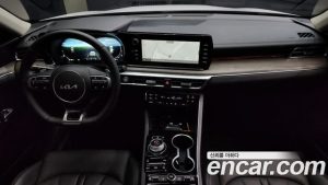 Kia K5 1.6 Turbo 2023 года из Южной Кореи