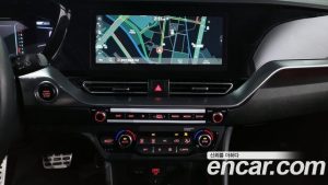 Kia Niro 1.6 HEV 2020 года из Южной Кореи