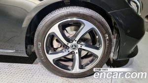 Mercedes-Benz E-Class E250 Avantgarde 2020 года из Южной Кореи