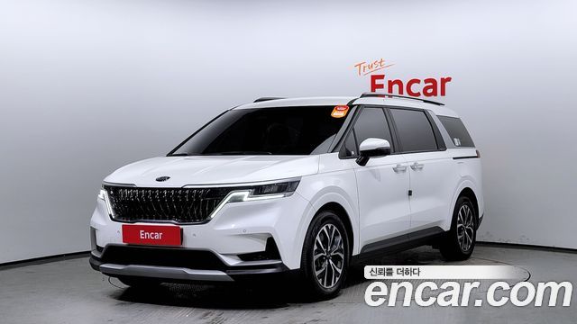 Kia Carnival 9-Seater Prestige 2021 года из Кореи