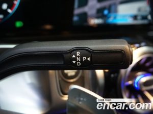 Mercedes-Benz GLB-Class GLB250 4MATIC 2021 года из Южной Кореи