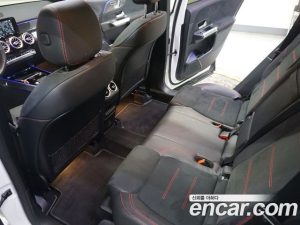 Mercedes-Benz GLB-Class GLB250 4MATIC 2021 года из Южной Кореи