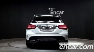 Mercedes-Benz GLA-Class GLA45 AMG 4MATIC 2019 года из Южной Кореи