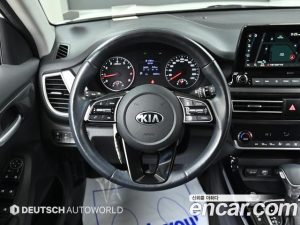 Kia Seltos Бензин 1.6 Turbo 2WD 2020 года из Южной Кореи