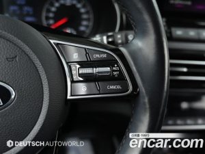 Kia Seltos Бензин 1.6 Turbo 2WD 2020 года из Южной Кореи