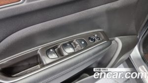 Renault-KoreaSamsung QM6 2.0 GDe RE Signature 2WD 2020 года из Южной Кореи