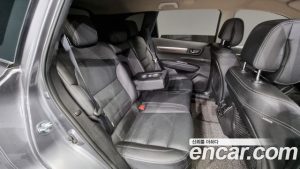 Renault-KoreaSamsung QM6 2.0 GDe RE Signature 2WD 2020 года из Южной Кореи