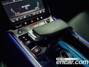 Audi e-tron 55 4WD 2023 года из Южной Кореи