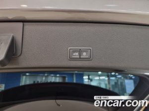 Audi e-tron 55 4WD 2023 года из Южной Кореи