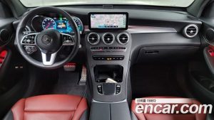 Mercedes-Benz GLC-Class GLC300e 4MATIC Coupe 2021 года из Южной Кореи