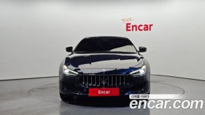 Maserati Ghibli 2.0 GT 2023 года из Южной Кореи