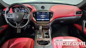 Maserati Ghibli 2.0 GT 2023 года из Южной Кореи