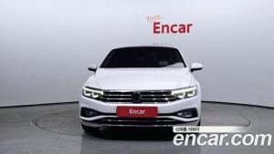 Volkswagen Passat 2.0 TDI Prestige 2021 года из Южной Кореи