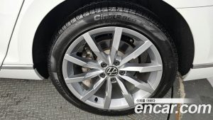 Volkswagen Passat 2.0 TDI Prestige 2021 года из Южной Кореи