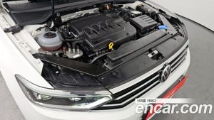 Volkswagen Passat 2.0 TDI Prestige 2021 года из Южной Кореи