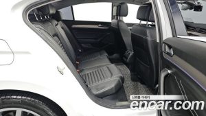 Volkswagen Passat 2.0 TDI Prestige 2021 года из Южной Кореи