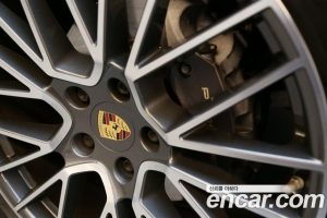 Porsche Cayenne 3.0 Coupe 2020 года из Южной Кореи