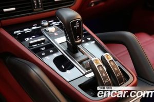 Porsche Cayenne 3.0 Coupe 2020 года из Южной Кореи