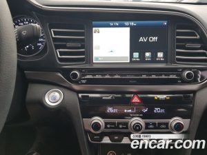 Hyundai AVANTE 1.6 2020 года из Южной Кореи