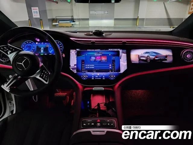 Mercedes-Benz EQE EQE500 4MATIC Lunch Edition 2023 года из Кореи