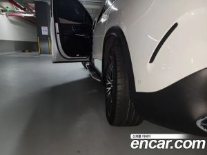 Mercedes-Benz EQE EQE500 4MATIC Lunch Edition 2023 года из Южной Кореи