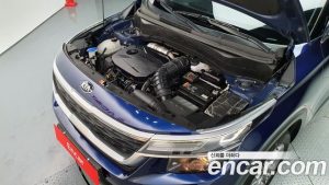 Kia Seltos Бензин 1.6 Turbo 2WD 2020 года из Южной Кореи