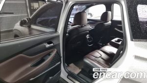 Hyundai Santafe Бензин 2.0T 2WD 2020 года из Южной Кореи
