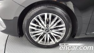 Kia K7 2.5 GDI Noblesse 2020 года из Южной Кореи