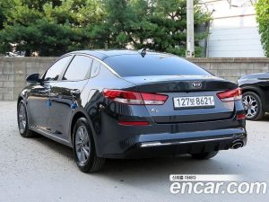Kia K5 2.0 2020 года из Южной Кореи