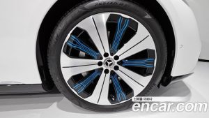 Mercedes-Benz EQS EQS450+ 2023 года из Южной Кореи