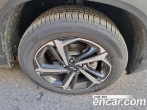 ChevroletGMDaewoo Trailblazer 1.3 Turbo 2WD 2024 года из Южной Кореи