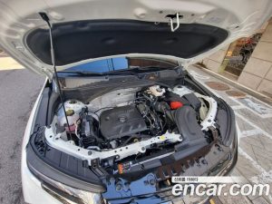 ChevroletGMDaewoo Trailblazer 1.3 Turbo 2WD 2024 года из Южной Кореи