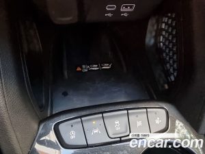 ChevroletGMDaewoo Trailblazer 1.3 Turbo 2WD 2024 года из Южной Кореи
