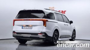 Kia Carnival HEV 9-Seater Noblesse 2024 года из Южной Кореи