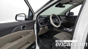 Kia Carnival HEV 9-Seater Noblesse 2024 года из Южной Кореи
