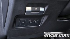 Land Rover Discovery Sport D150 S 2020 года из Южной Кореи