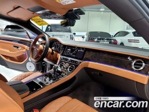 Bentley Continental 4.0 GT 2021 года из Южной Кореи